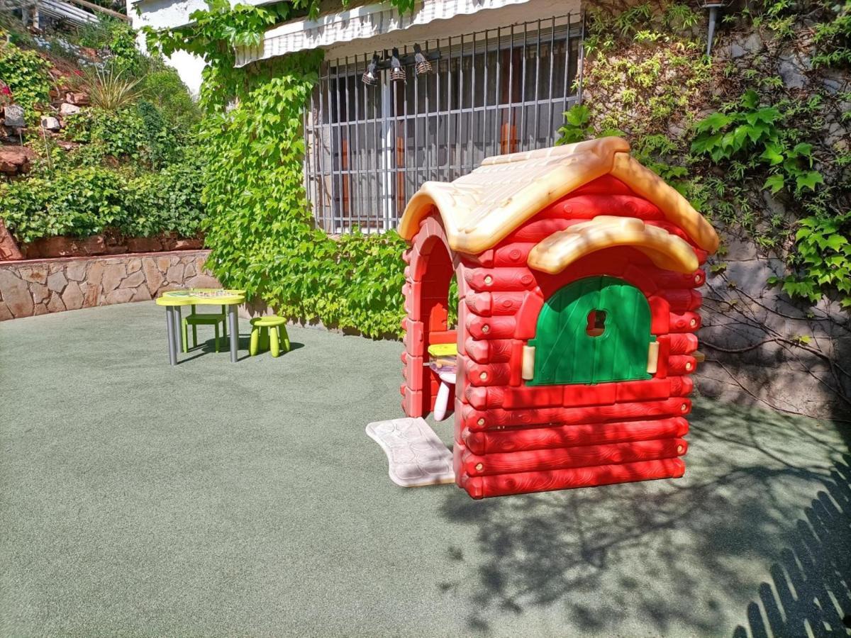 Casa Acogedora Familiar Con Piscina Pallejá Dış mekan fotoğraf